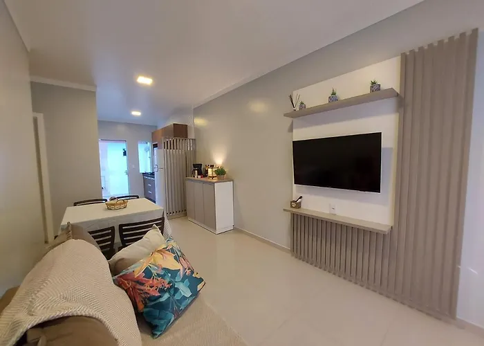 Curta Praia Da Armacao - Casa Tulipa